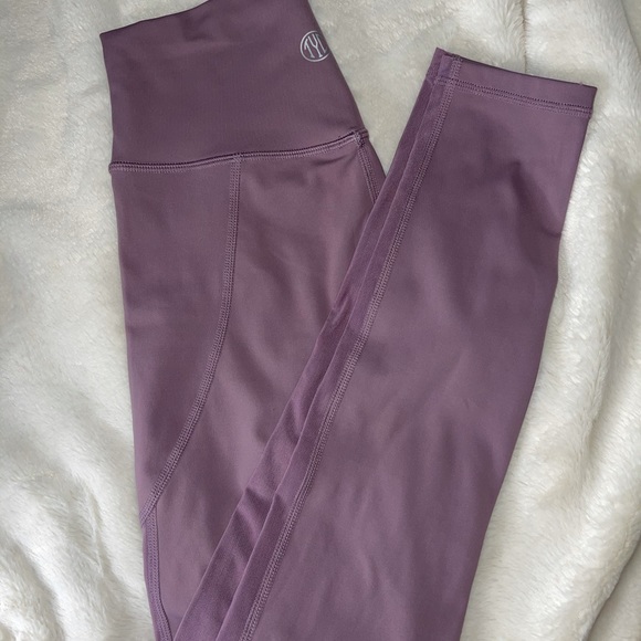 TILYOUCOLLAPSE- mesh bottom classic leggings - Picture 2 of 2